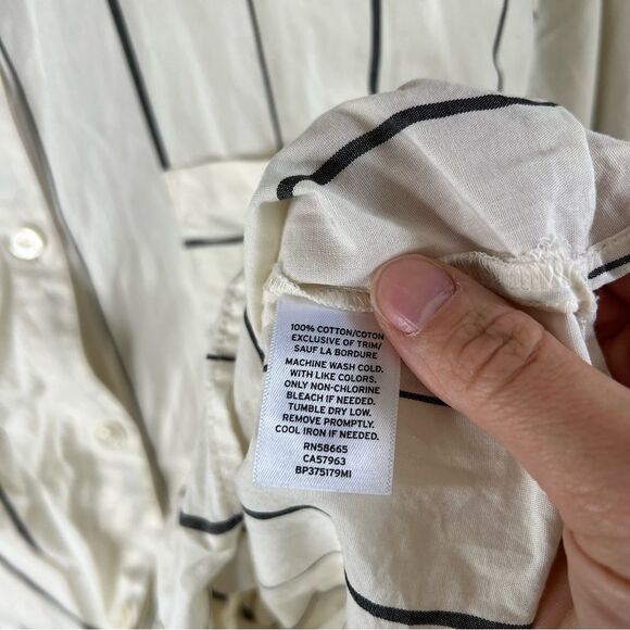 BP White and Black Striped Shirt with Ruffle Sleeves size XL - Picture 5 of 8